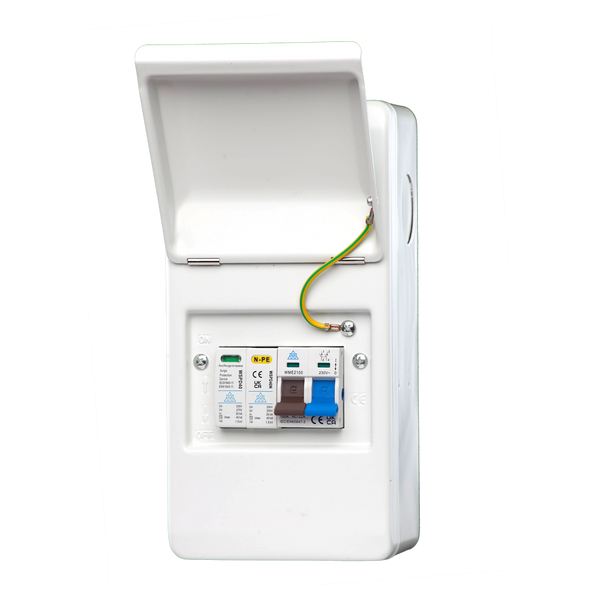 4 Way Metal Enclosure with 100A Main Switch & 40kA Type 2 Surge Protection