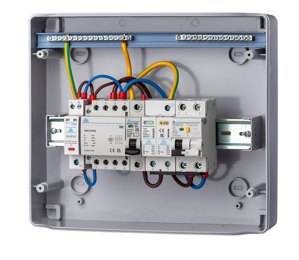 PME Fault Detection IP65 Plastic Consumer Unit with SPD/C40/MCB variants