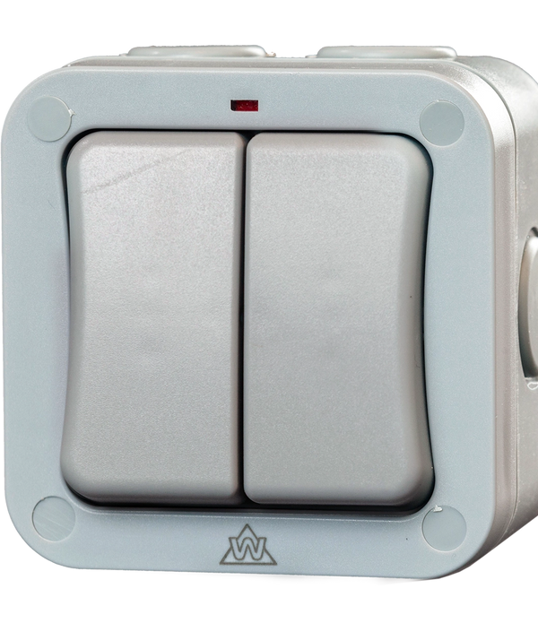 20A Weatherproof IP65 2 Gang 2 Way Switch WS2G2W